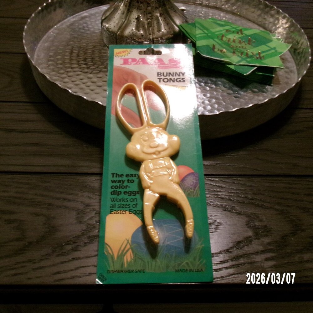Vintage 1991 PAAS Easter Bunny Yellow Tongs For Dipping Eggs Sealed
